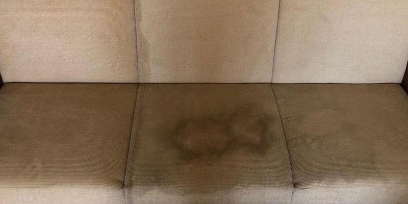 Diivani seisukord enne puhastust